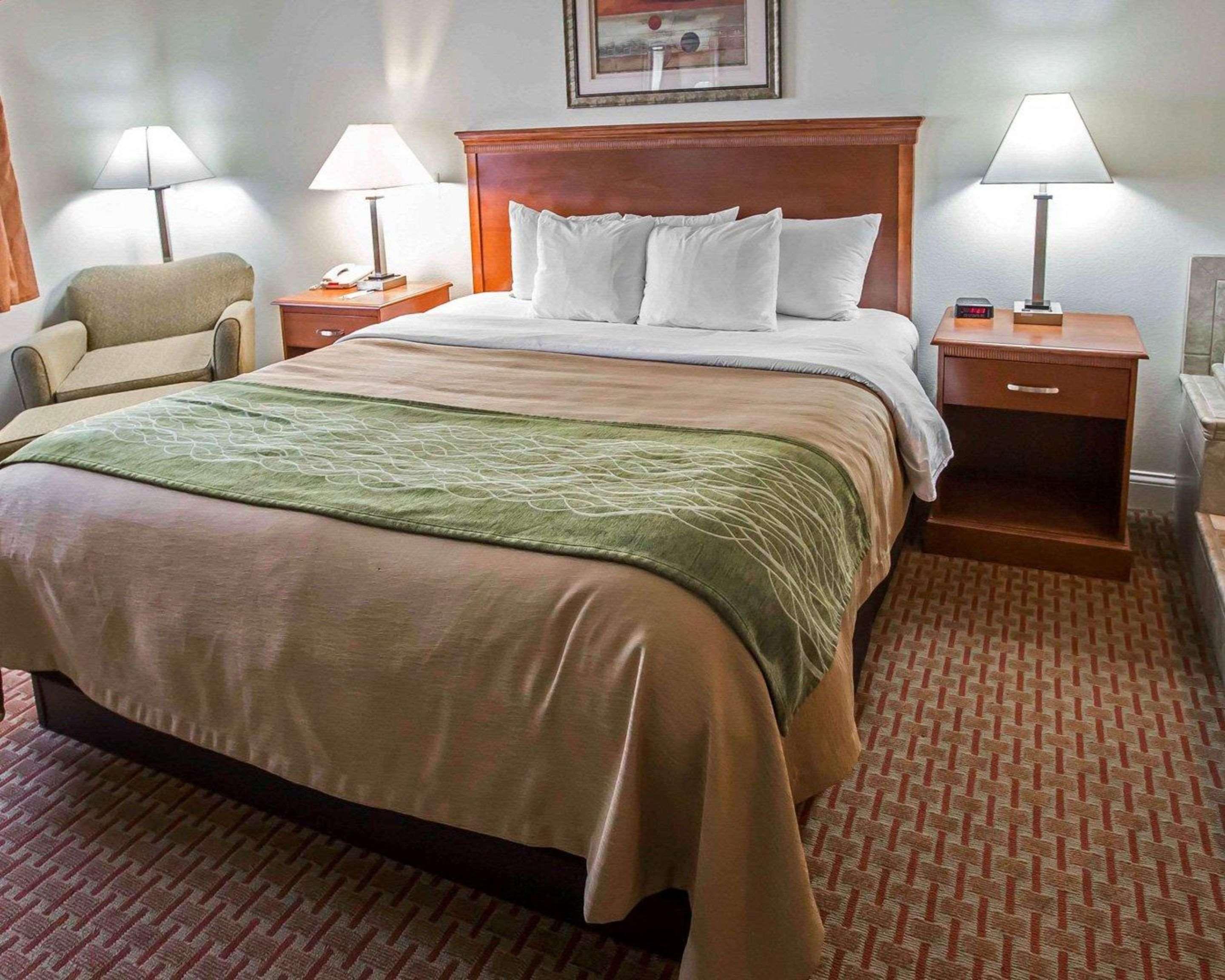Comfort Inn Hebron-Lowell Area Dinwiddie Eksteriør billede