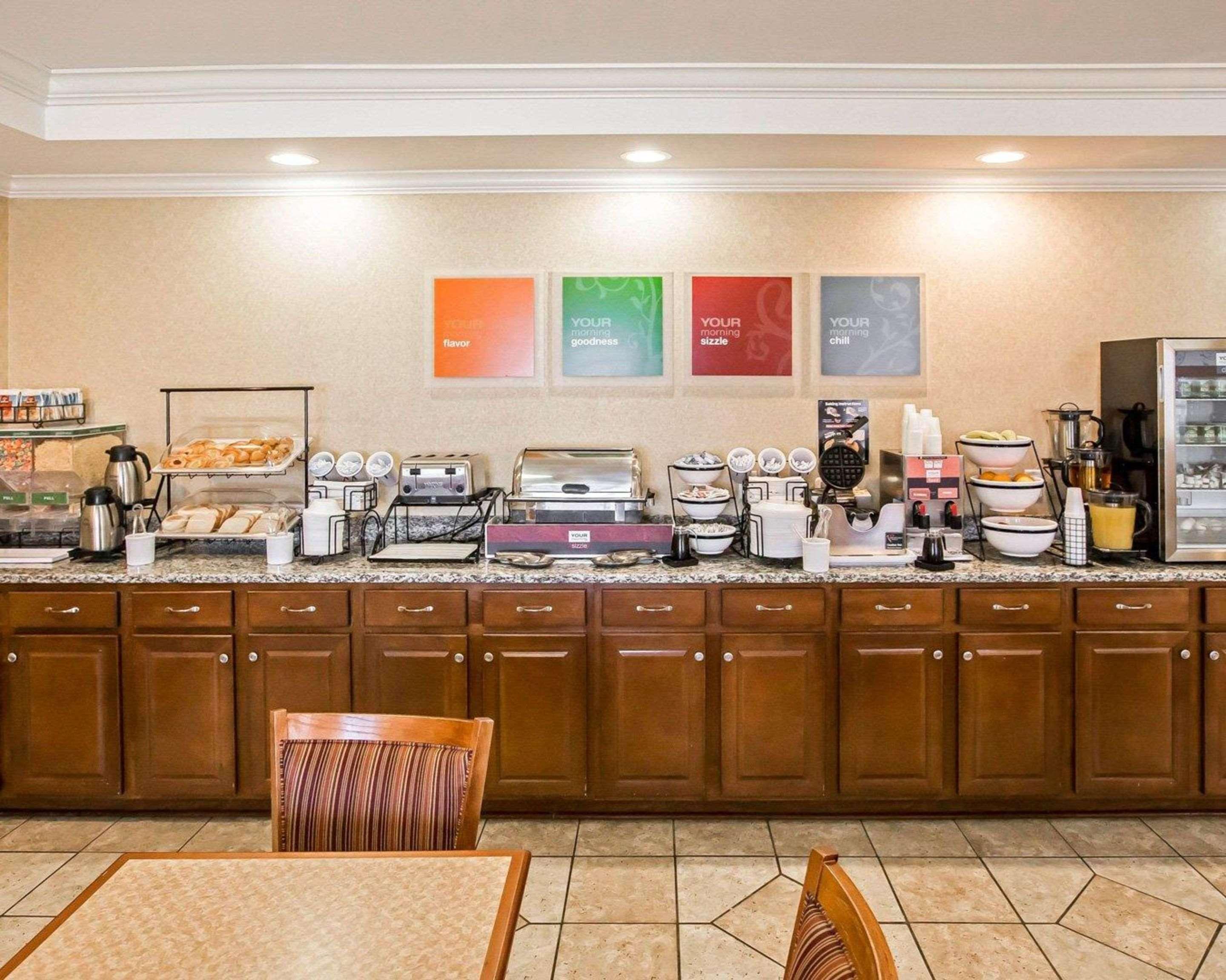 Comfort Inn Hebron-Lowell Area Dinwiddie Eksteriør billede
